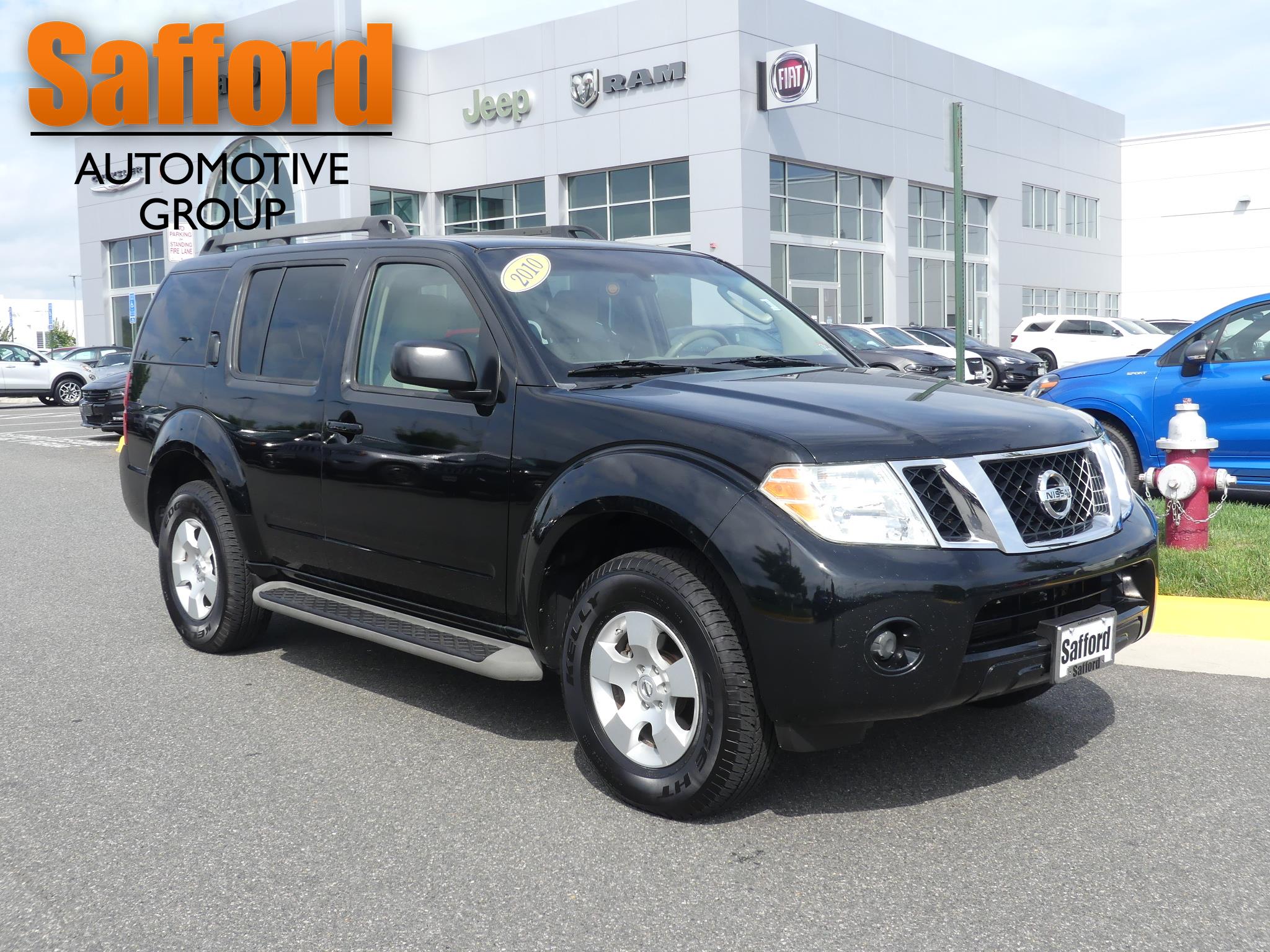 Nissan pathfinder v6